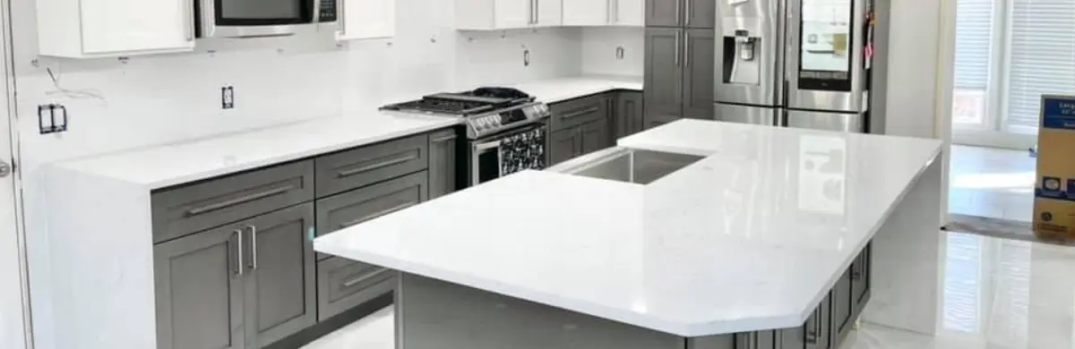 QUARTZ (1) Quartz